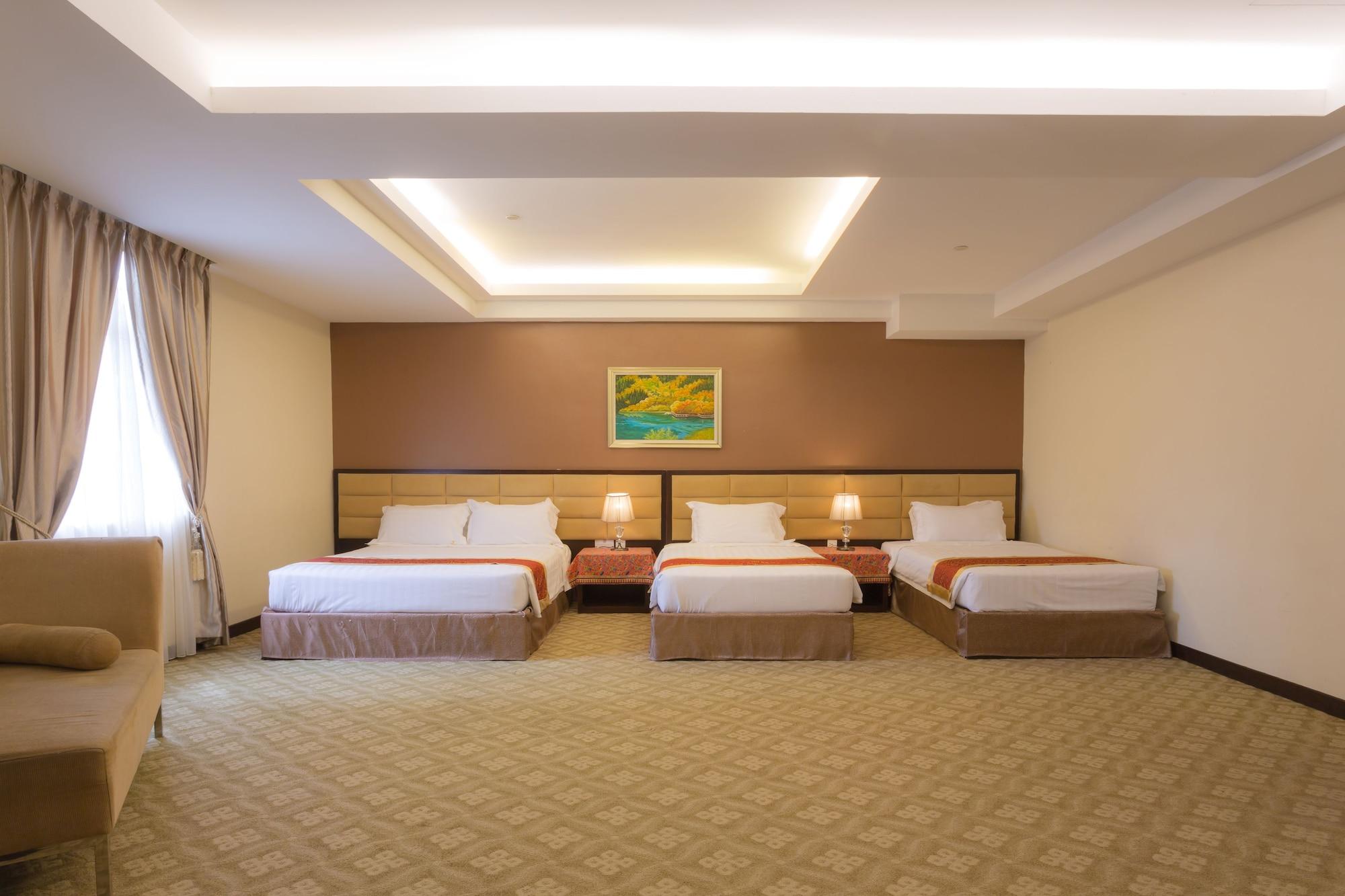 ฮอลล์มาร์ค คราวน์ โฮเต็ล Hotel Malacca ภายนอก รูปภาพ