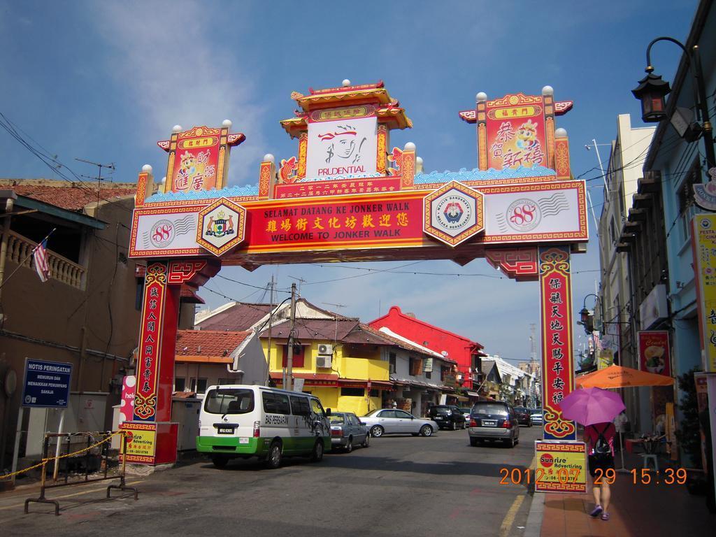 ฮอลล์มาร์ค คราวน์ โฮเต็ล Hotel Malacca ภายนอก รูปภาพ