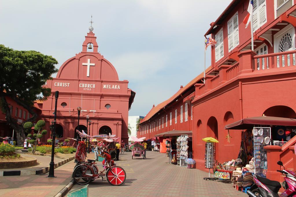 ฮอลล์มาร์ค คราวน์ โฮเต็ล Hotel Malacca ภายนอก รูปภาพ