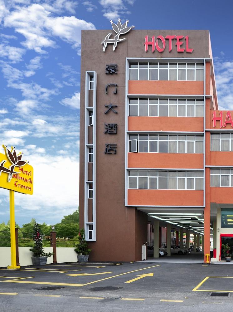 ฮอลล์มาร์ค คราวน์ โฮเต็ล Hotel Malacca ภายนอก รูปภาพ