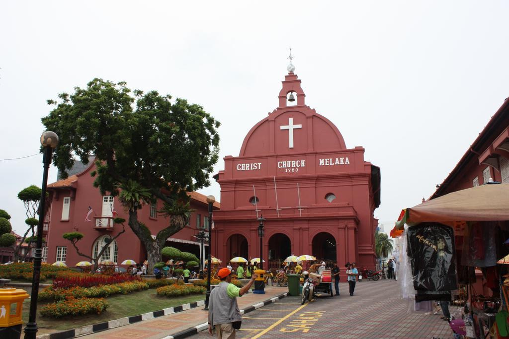 ฮอลล์มาร์ค คราวน์ โฮเต็ล Hotel Malacca ภายนอก รูปภาพ